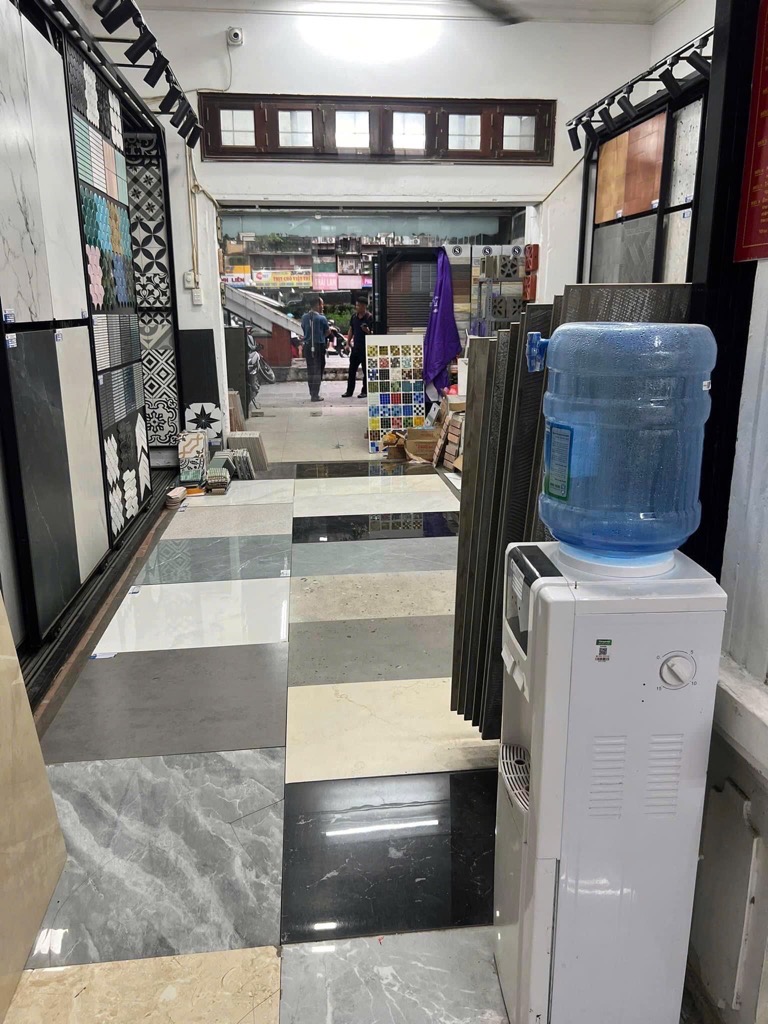 Bán nhà Khuất Duy Tiến - diện tích 135m2 5 tầng - Mặt phố Khuất Duy Tiến - giá 53,5 tỷ