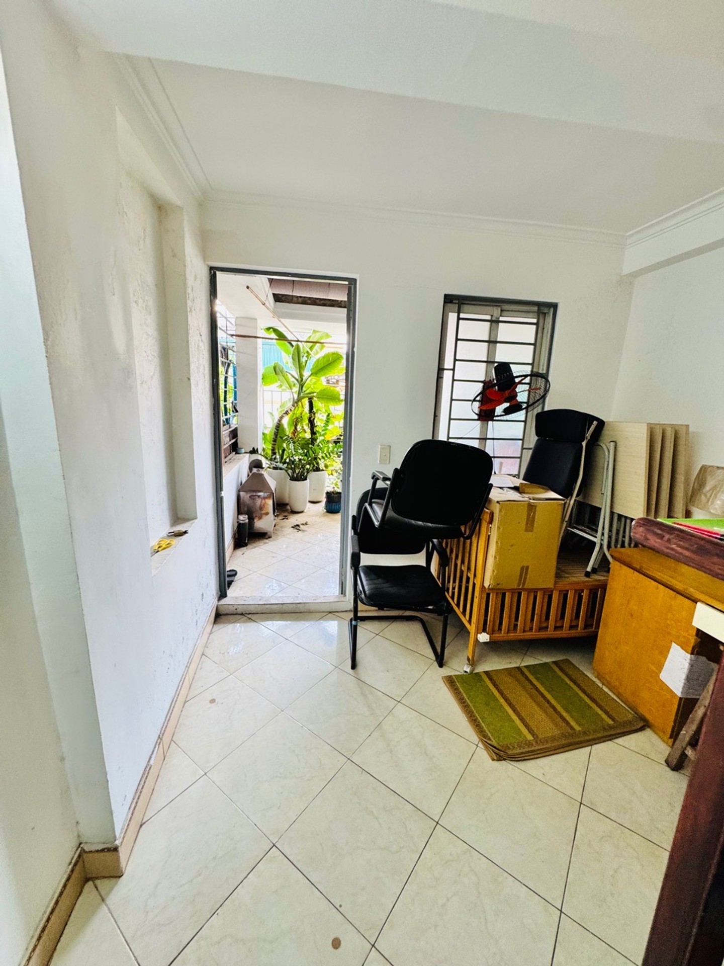 Bán nhà Tây Trà - diện tích 31m2 4 tầng - ô tô đỗ cửa - giá 9,2 tỷ