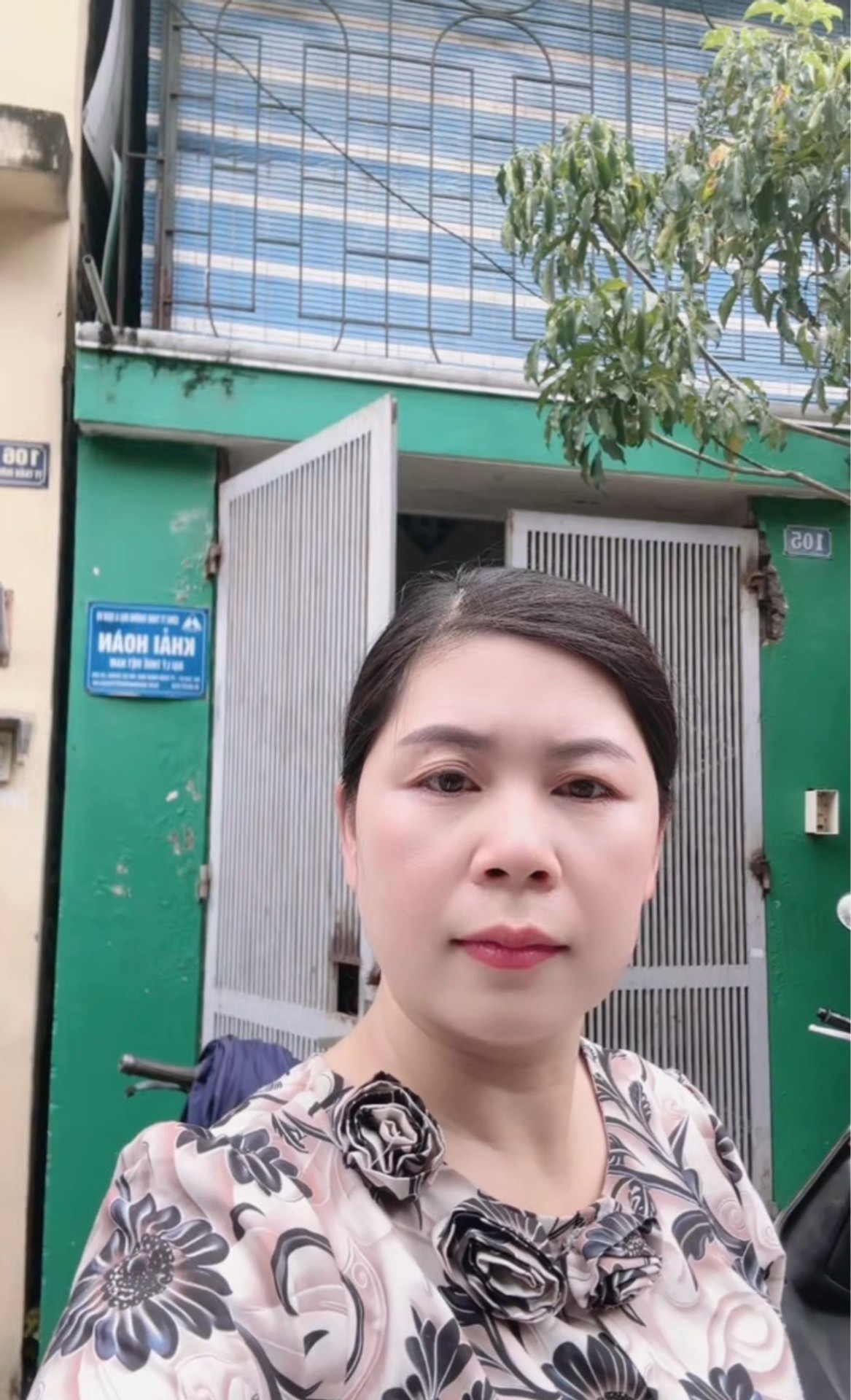 Bán nhà Thọ Lão - diện tích 43m2 5 tầng - Nhà đẹp ở luôn - giá 19,6 tỷ
