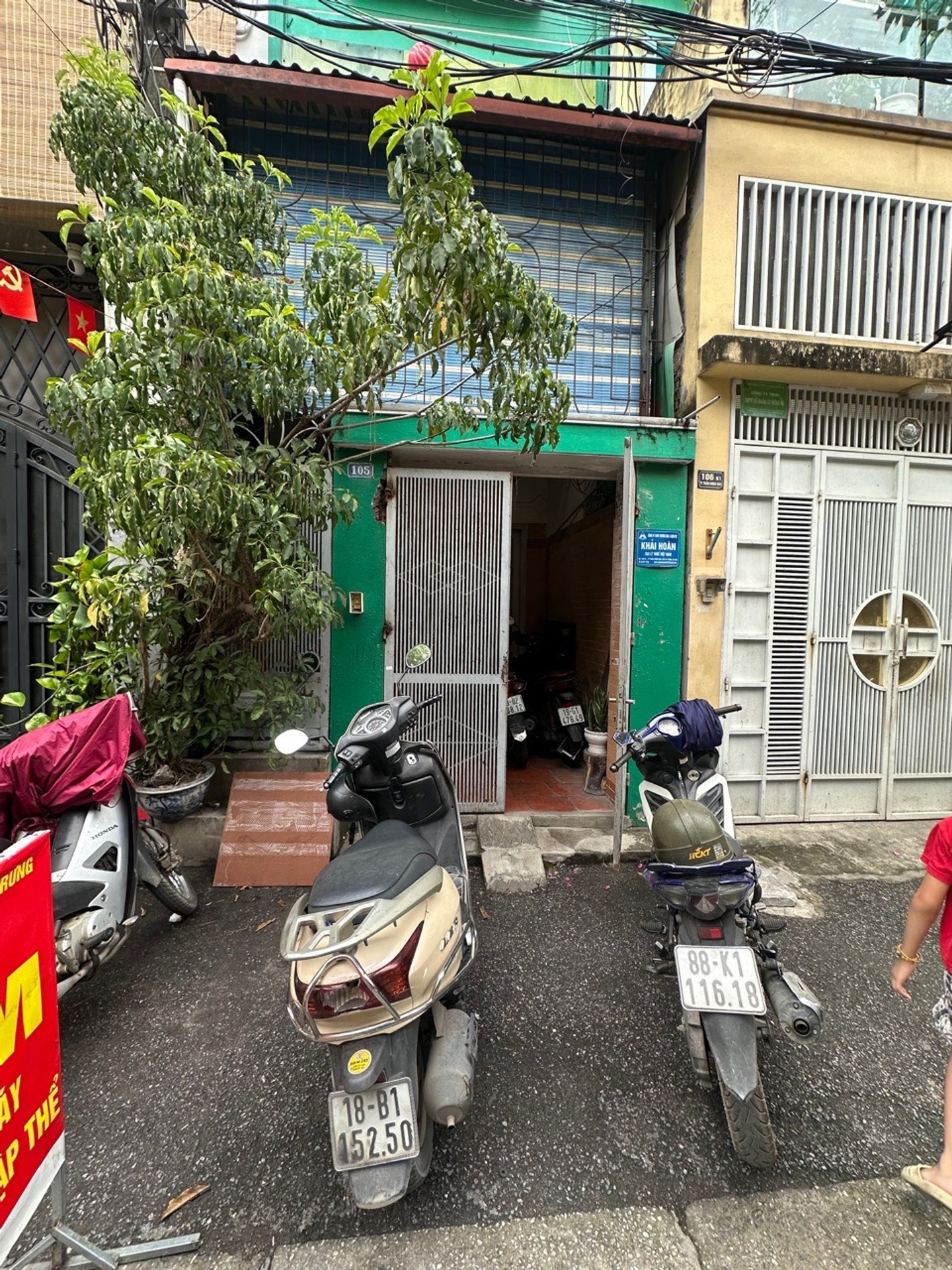 Bán nhà Thọ Lão - diện tích 43m2 5 tầng - Nhà đẹp ở luôn - giá 19,6 tỷ