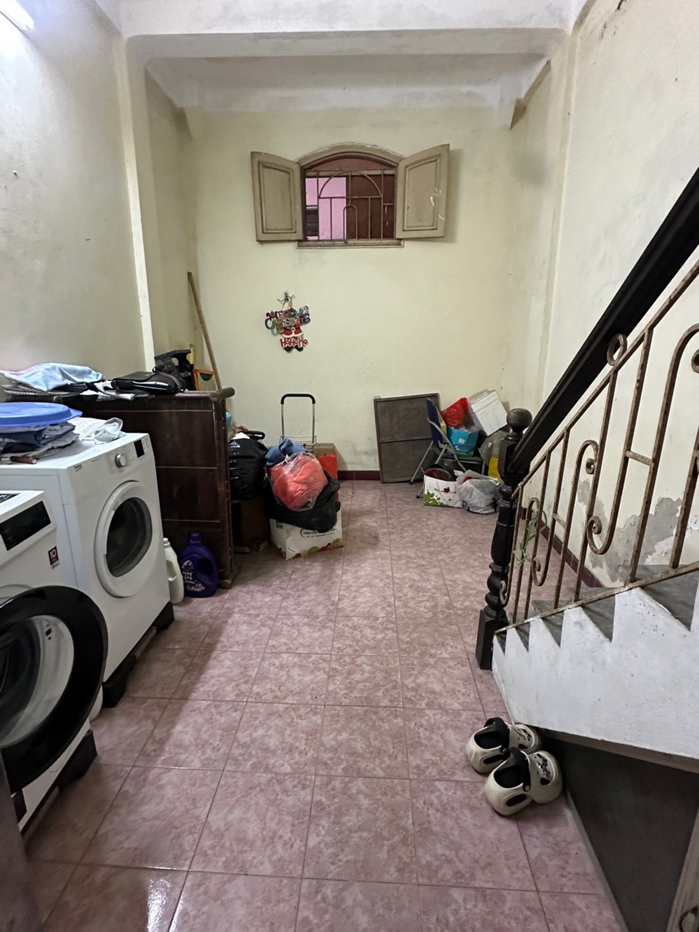 Bán nhà Thọ Lão - diện tích 43m2 5 tầng - Nhà đẹp ở luôn - giá 19,6 tỷ