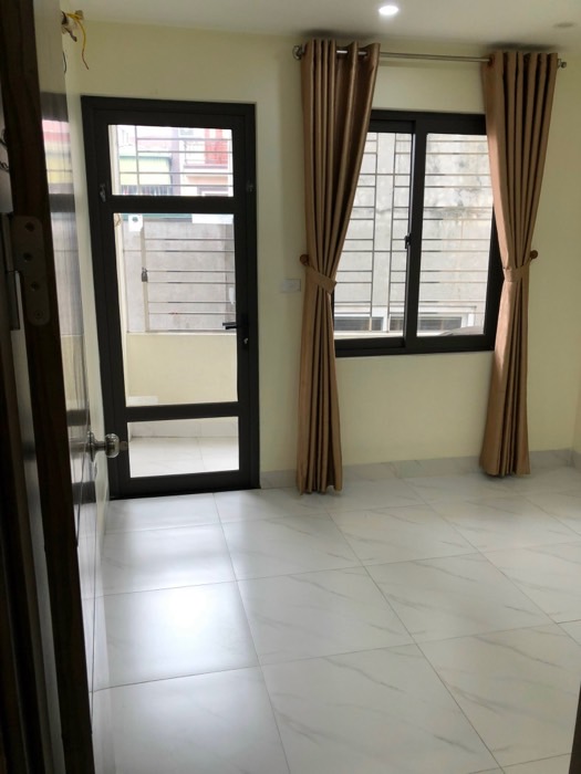 Bán nhà Dương Văn Bé - diện tích 112m2 6 tầng - Ô TÔ ĐỖ - giá 25 tỷ