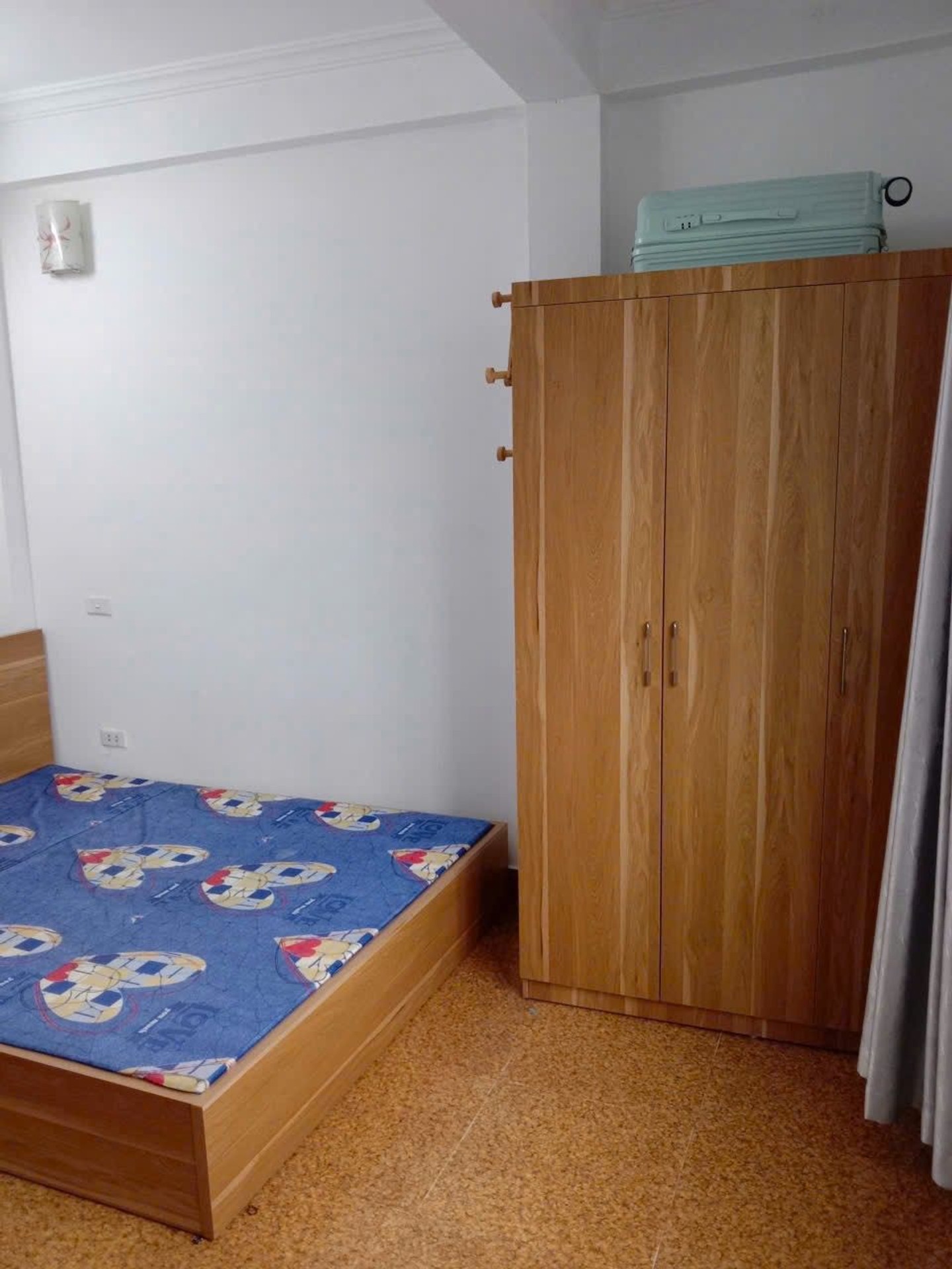 Bán nhà Khương Hạ - diện tích 81m2 7 tầng - ô tô tránh - giá 37,5 tỷ