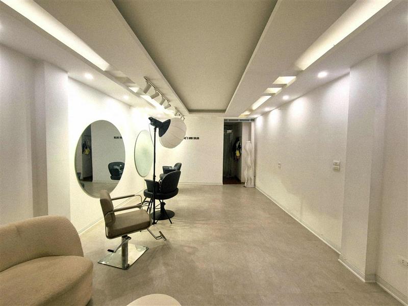 Bán nhà Trung Phụng - diện tích 75m2 7 tầng - Mặt phố VIP, thang máy - giá 39 tỷ