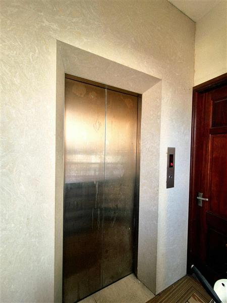 Bán nhà Trung Phụng - diện tích 75m2 7 tầng - Mặt phố VIP, thang máy - giá 39 tỷ