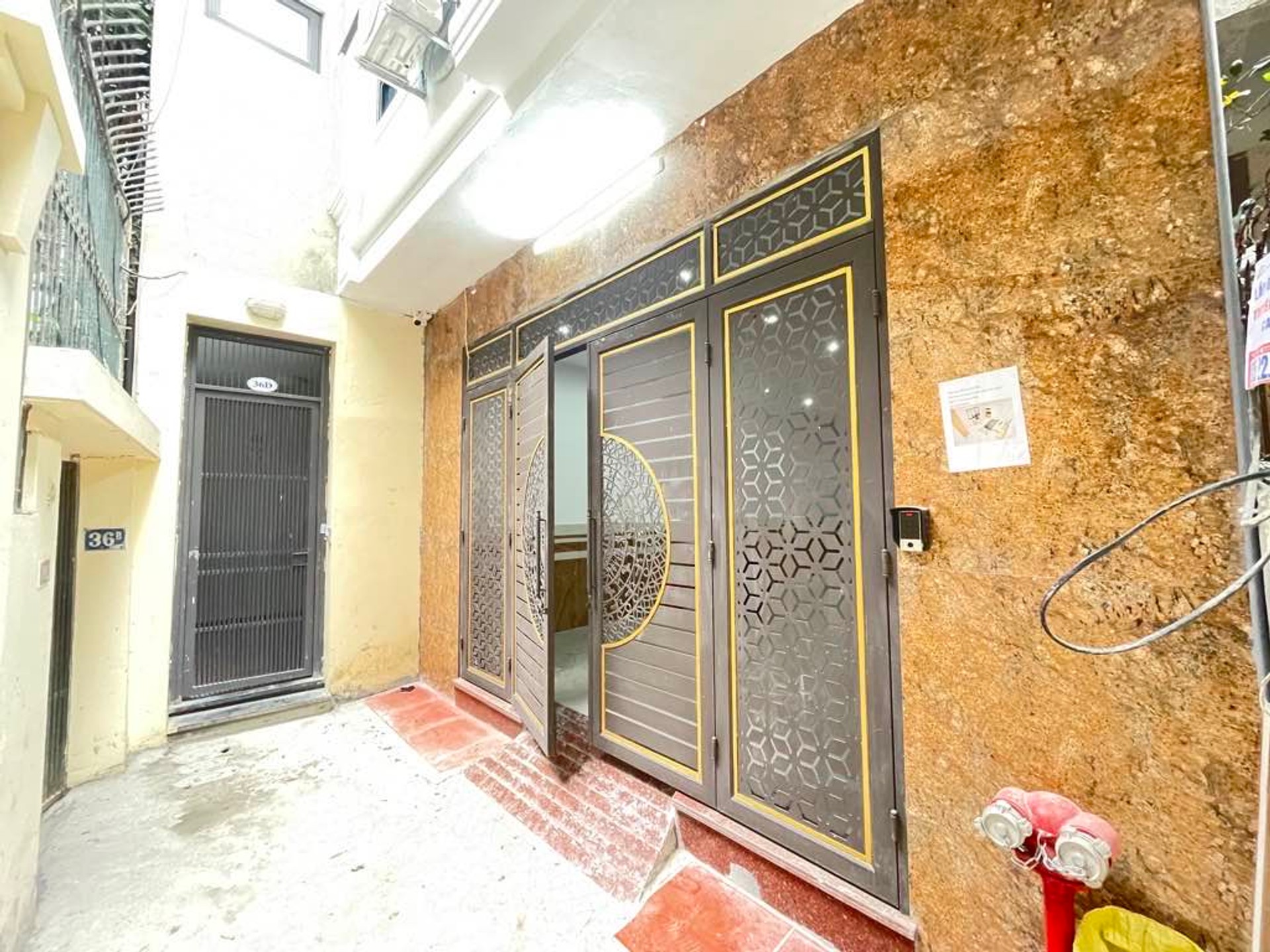 Bán nhà Tạ Quang Bửu - diện tích 90m2 5 tầng - SIÊU PHẨM CCMN - giá 24,5 tỷ