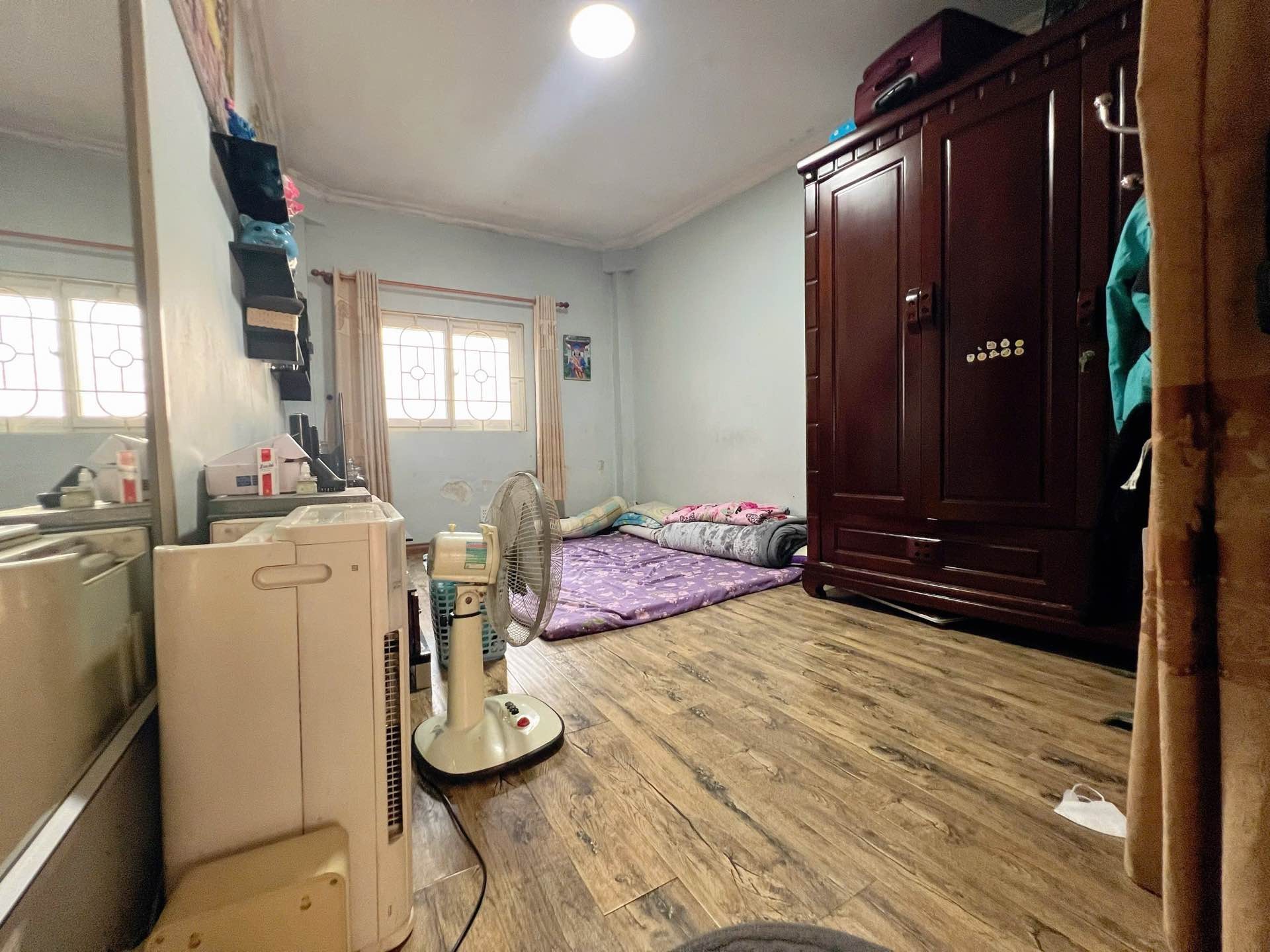 Bán nhà Nguyễn Cao - diện tích 22m2 5 tầng - Mặt ngõ to, sát phố - giá 6,5 tỷ
