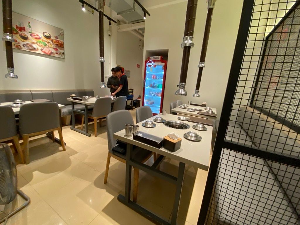 Bán nhà Học Phi - diện tích 90m2 5 tầng - Mặt phố kinh doanh đỉnh - giá 53,65 tỷ