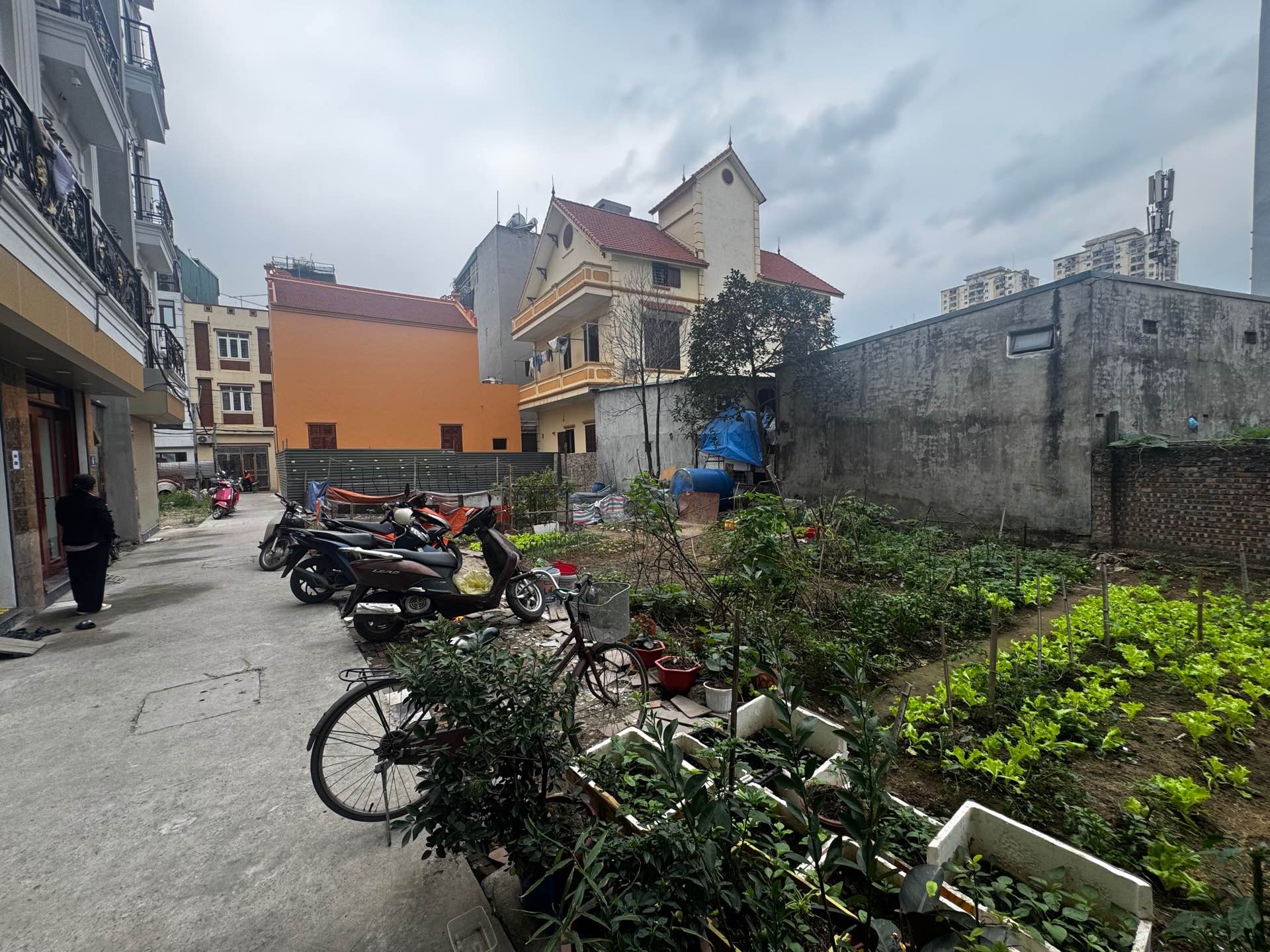 Bán nhà Thanh Lân - diện tích 51m2 1 tầng - gần phố - giá 9,4 tỷ