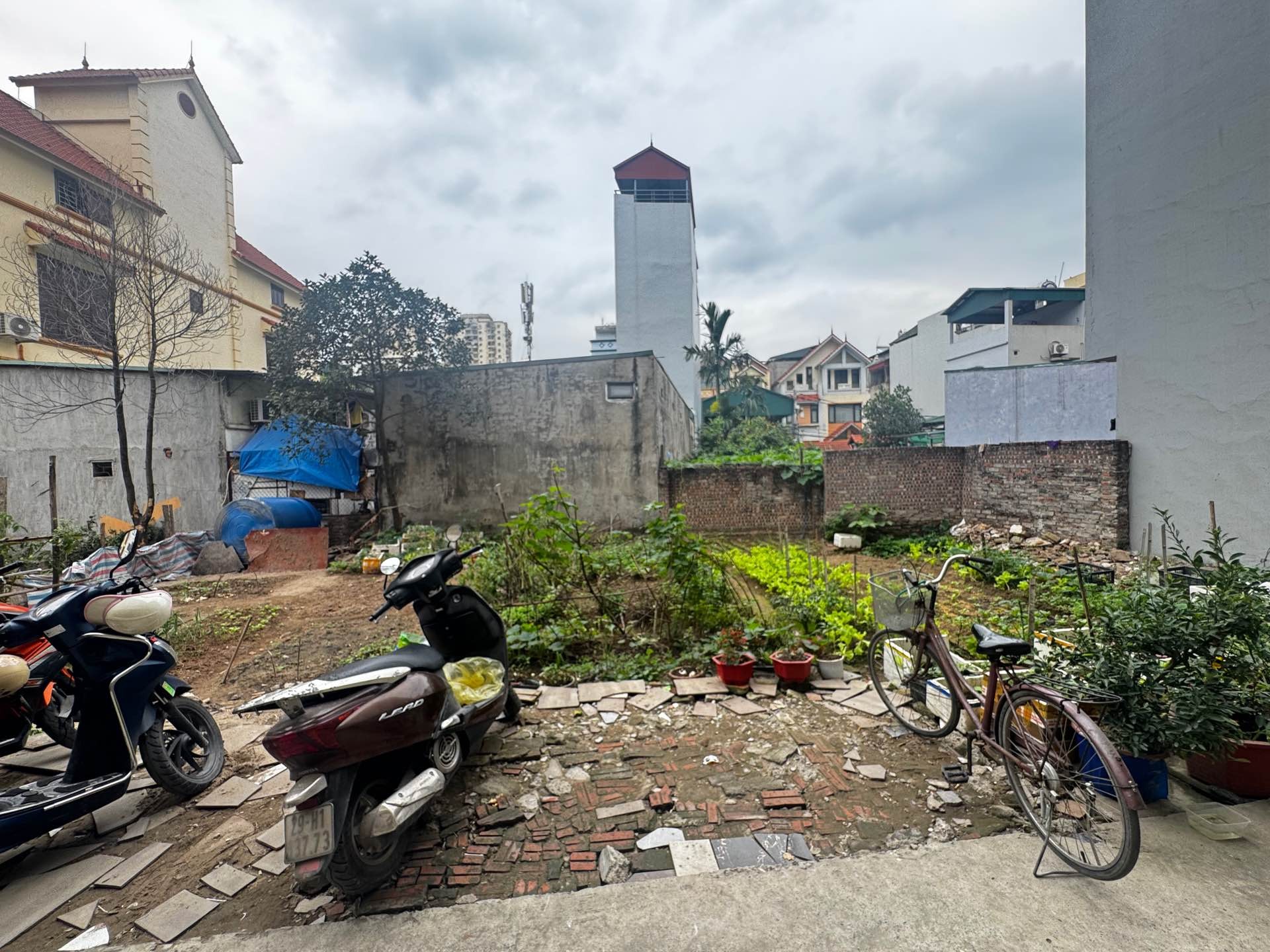 Bán nhà Thanh Lân - diện tích 51m2 1 tầng - gần phố - giá 9,4 tỷ