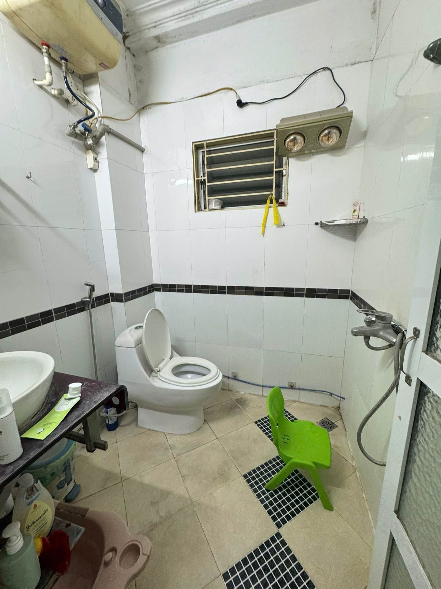 Bán nhà Minh Khai - diện tích 37m2 5 tầng - Lô góc, vị trí đắc địa - giá 12,5 tỷ