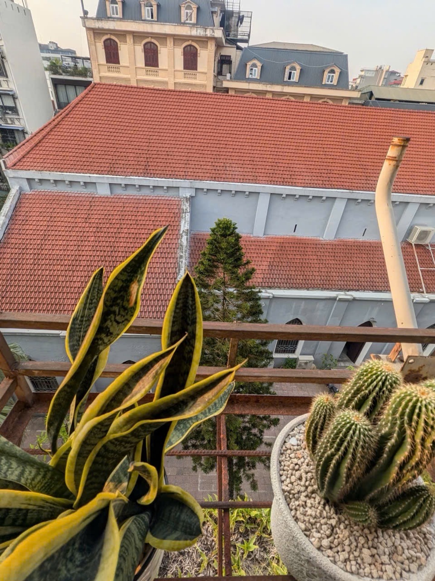 Bán nhà Tôn Đức Thắng - diện tích 48m2 1 tầng - Căn hộ tập thể du lịch - giá 3,65 tỷ