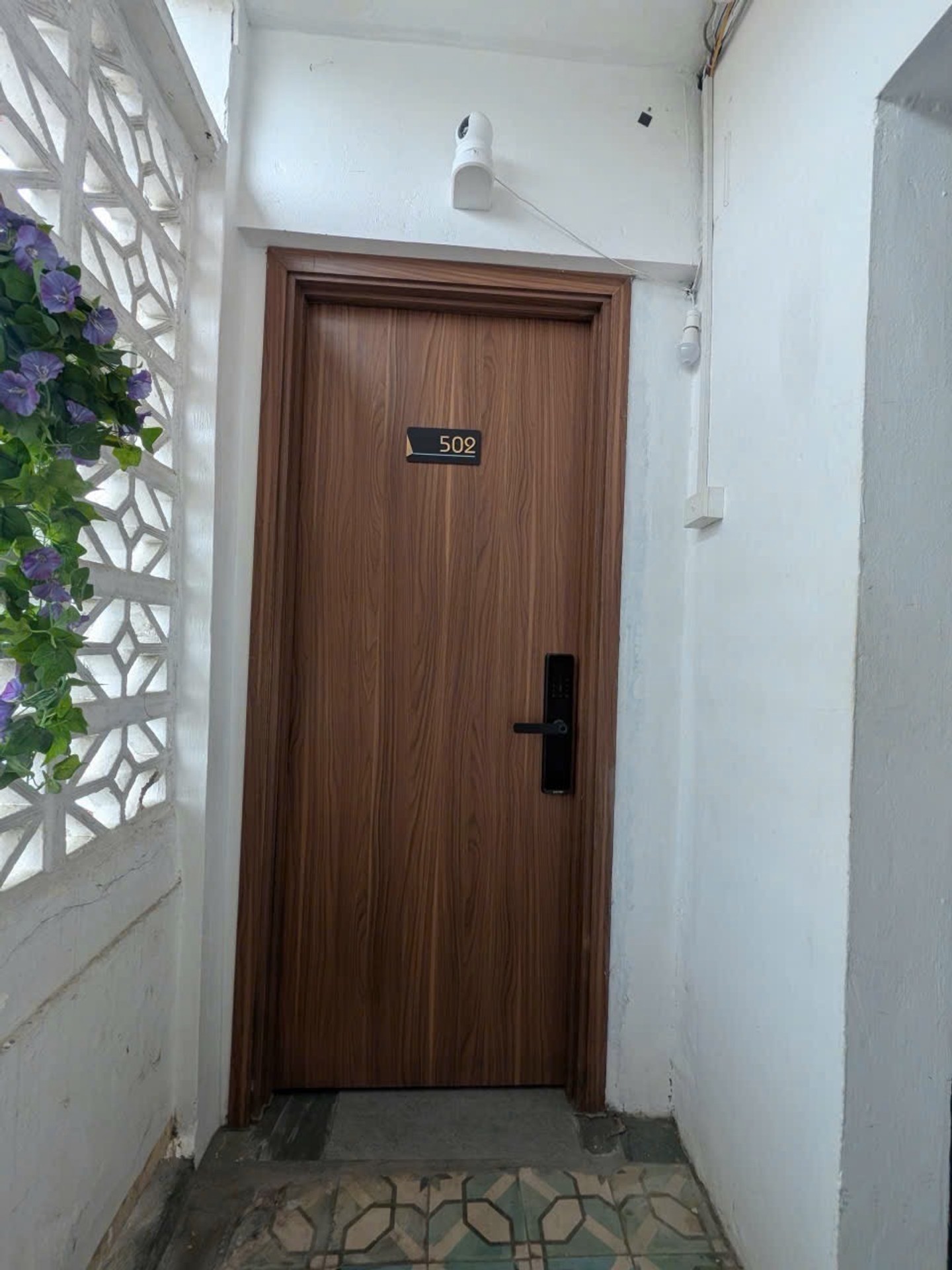 Bán nhà Tôn Đức Thắng - diện tích 48m2 1 tầng - Căn hộ tập thể du lịch - giá 3,65 tỷ