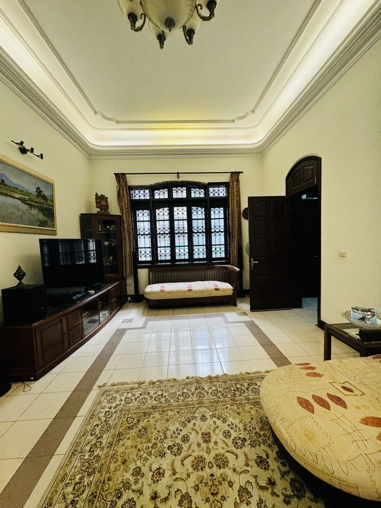 Bán nhà Thái Hà - diện tích 154m2 4 tầng - Lô góc 2 mặt thoáng - giá 46 tỷ