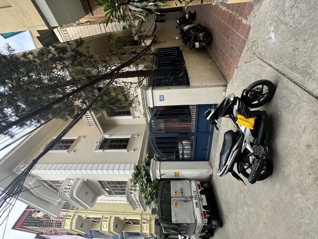 Bán nhà Thái Hà - diện tích 154m2 4 tầng - Lô góc 2 mặt thoáng - giá 46 tỷ