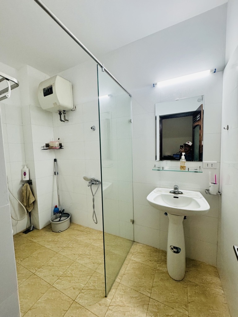 Bán nhà Thái Hà - diện tích 154m2 4 tầng - Lô góc 2 mặt thoáng - giá 46 tỷ