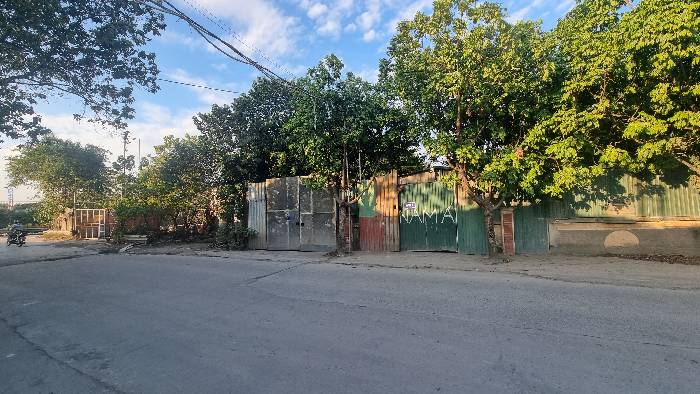 Bán nhà Đầm trệ - diện tích 9460m2 1 tầng - Nhà xưởng, trường học, viện nghiên cứu - giá 75 tỷ