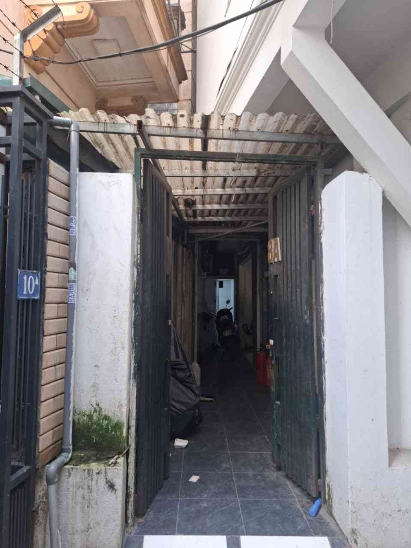 Bán nhà Hai Bà Trưng - diện tích 39m2 4 tầng - Ngõ thông tứ tung - giá 5 tỷ