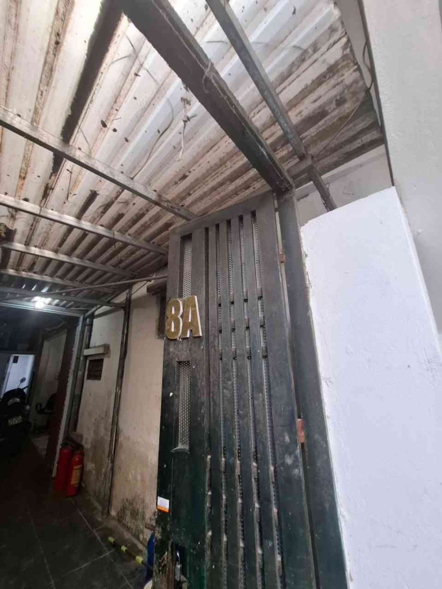 Bán nhà Hai Bà Trưng - diện tích 39m2 4 tầng - Ngõ thông tứ tung - giá 5 tỷ