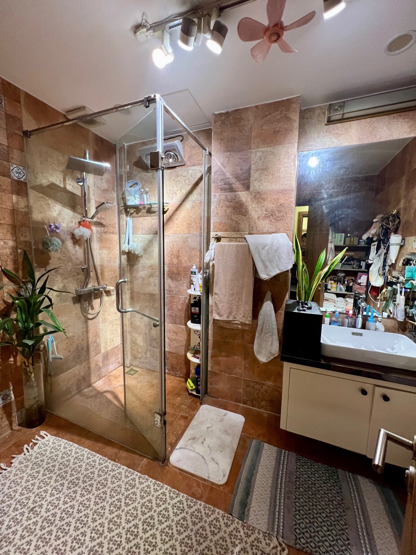 Bán nhà Lê Văn Lương - diện tích 110m2 5 tầng - Ô tô thang máy - giá 38,5 tỷ