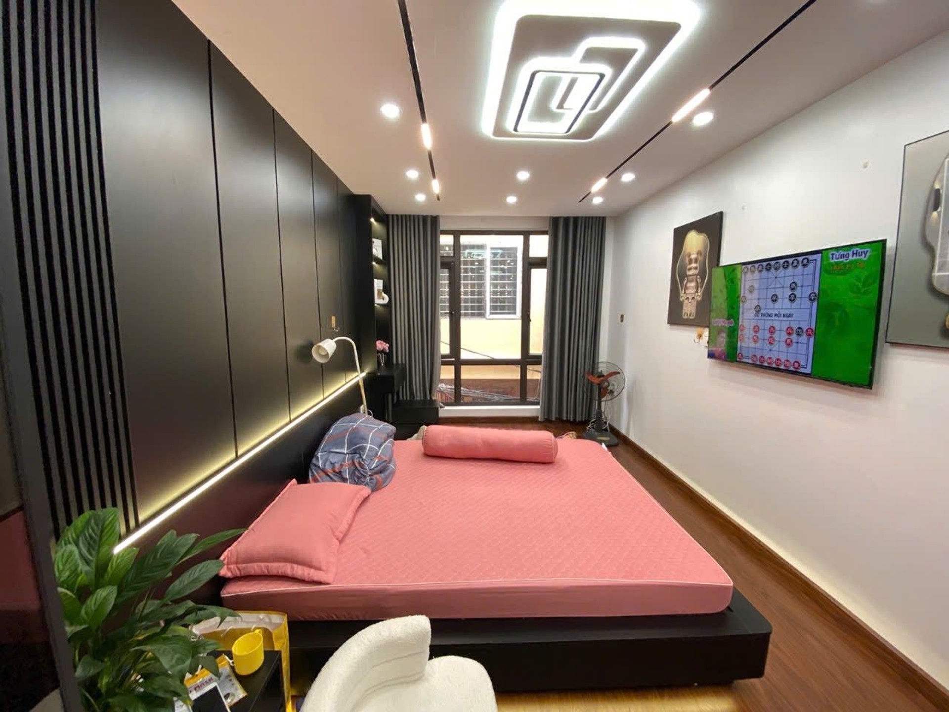 Bán nhà Hai Bà Trưng - diện tích 30m2 5 tầng - Ngõ thông - giá 8,9 tỷ