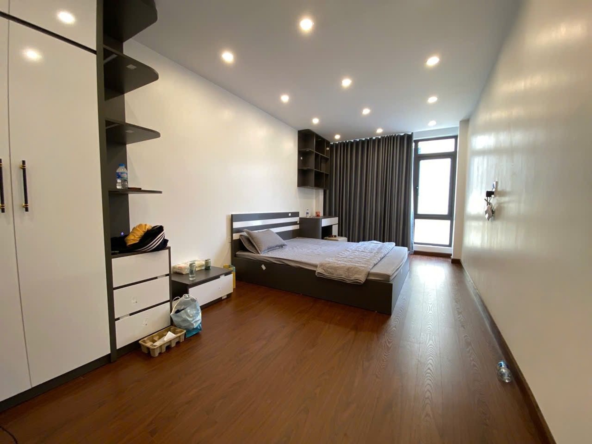 Bán nhà Hai Bà Trưng - diện tích 30m2 5 tầng - Ngõ thông - giá 8,9 tỷ