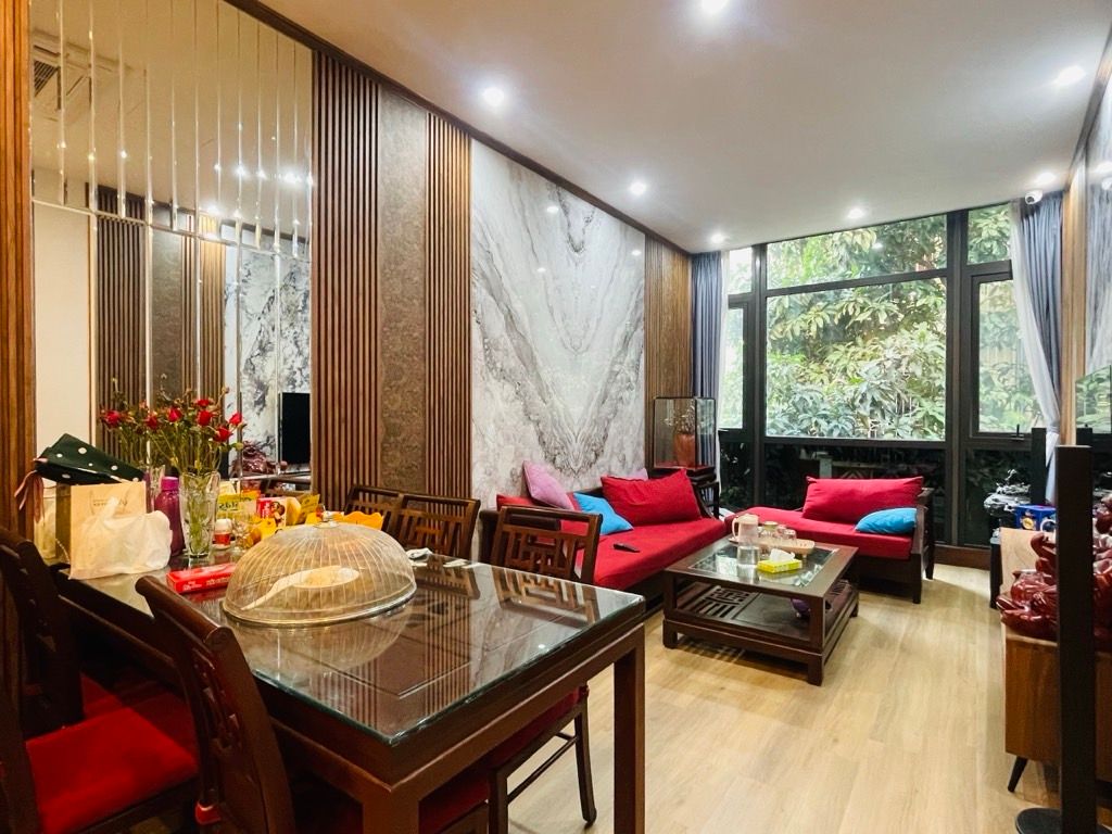 Bán nhà Lưu Quang Vũ - diện tích 60m2 6 tầng - ô tô tránh - giá 25 tỷ