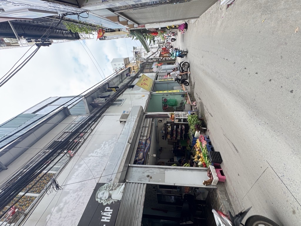 Bán nhà Định Công - diện tích 120m2 1 tầng - ô tô tránh - giá 28,3 tỷ