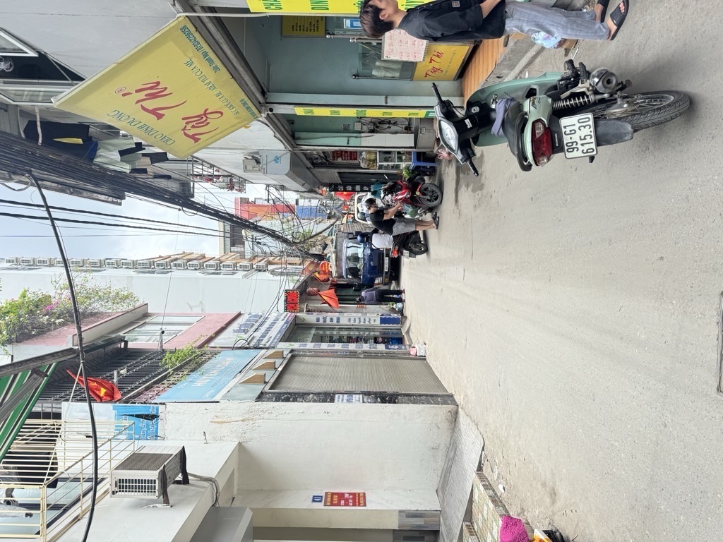 Bán nhà Định Công - diện tích 120m2 1 tầng - ô tô tránh - giá 28,3 tỷ