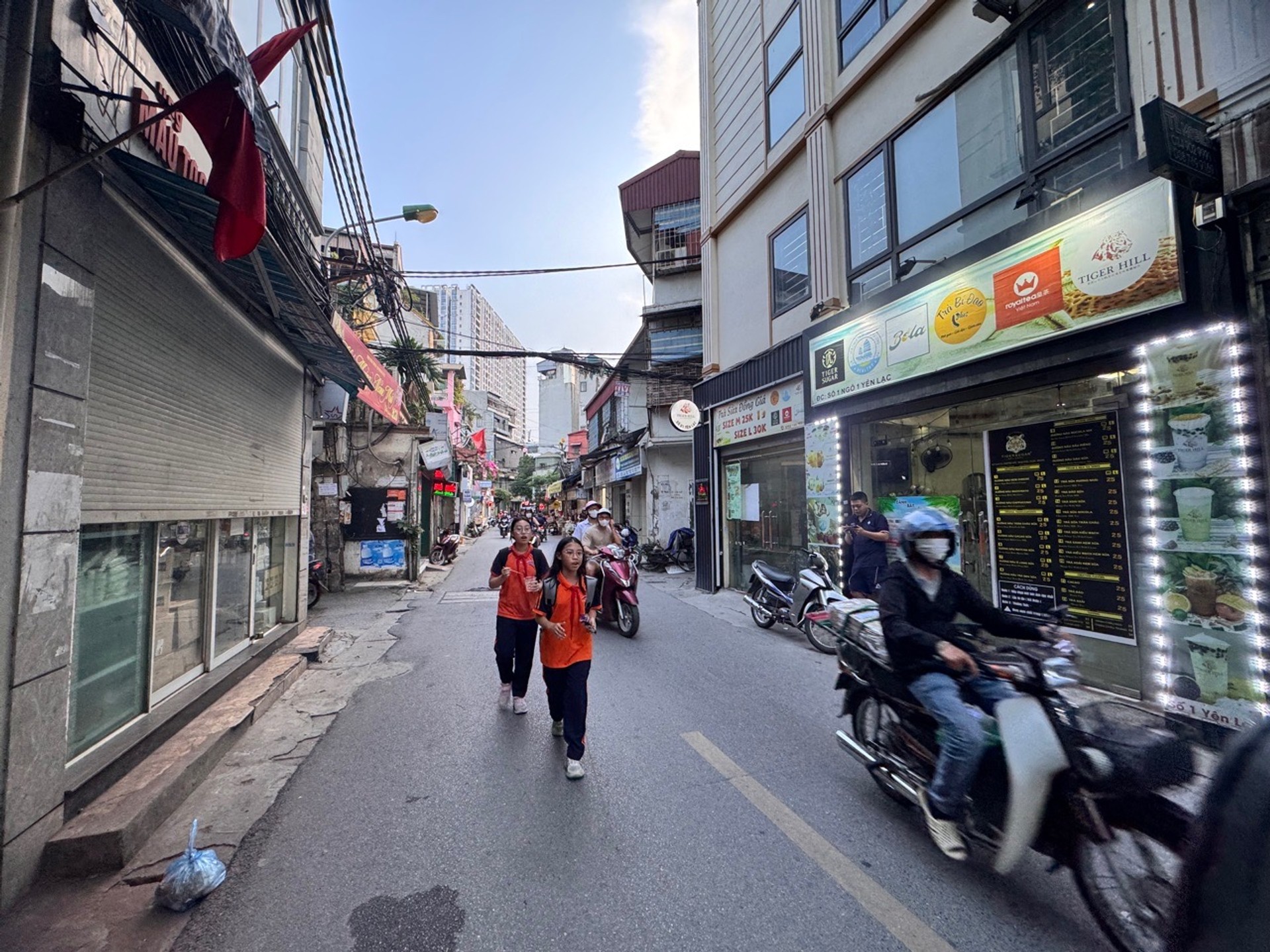 Bán nhà Yên Lạc - diện tích 86m2 4 tầng - Mặt phố kinh doanh đỉnh - giá 35 tỷ