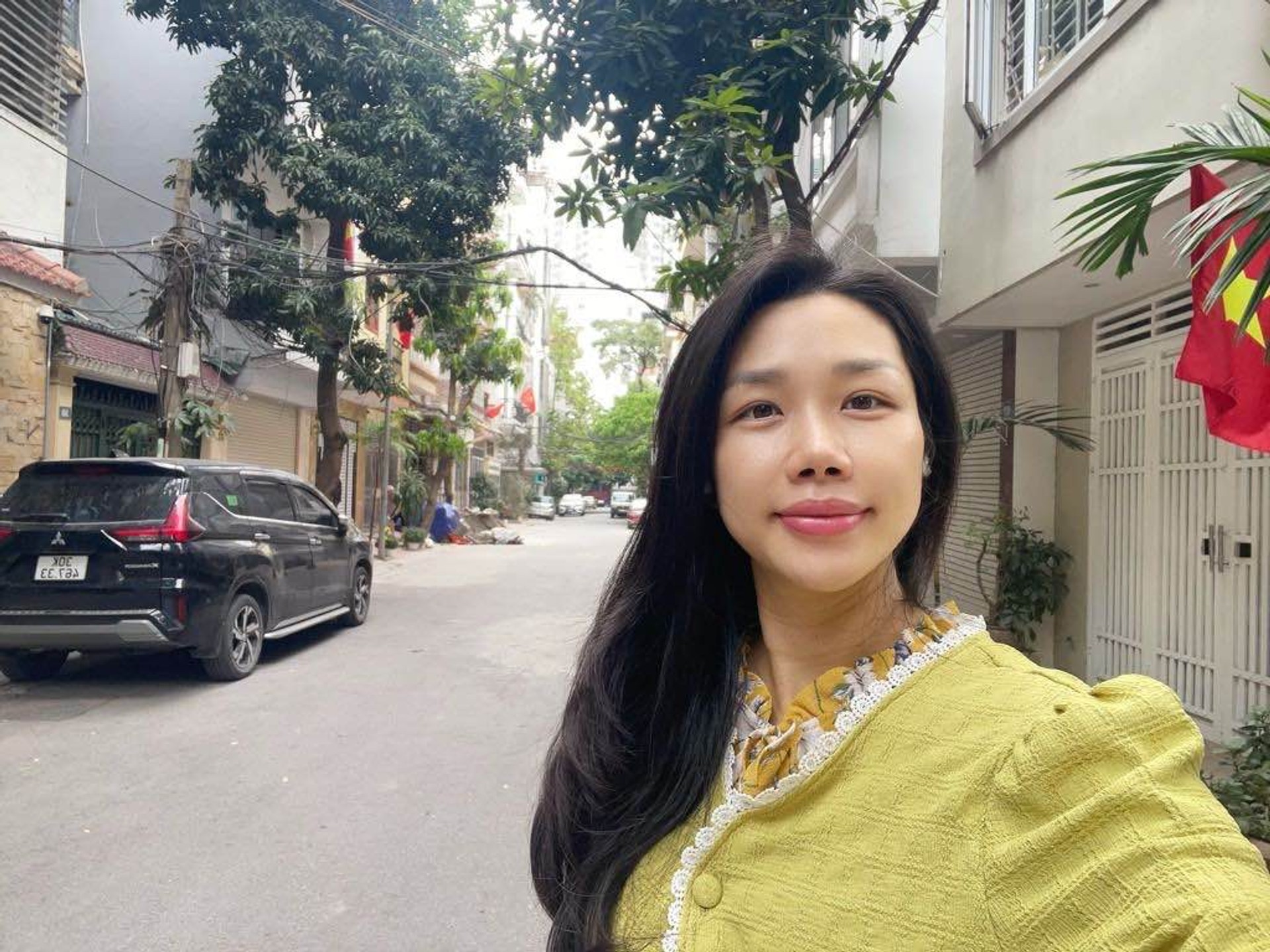 Bán nhà Bạch Đằng - diện tích 48m2 8 tầng - ÔTÔ NGỦ TRONG NHÀ - giá 12,9 tỷ