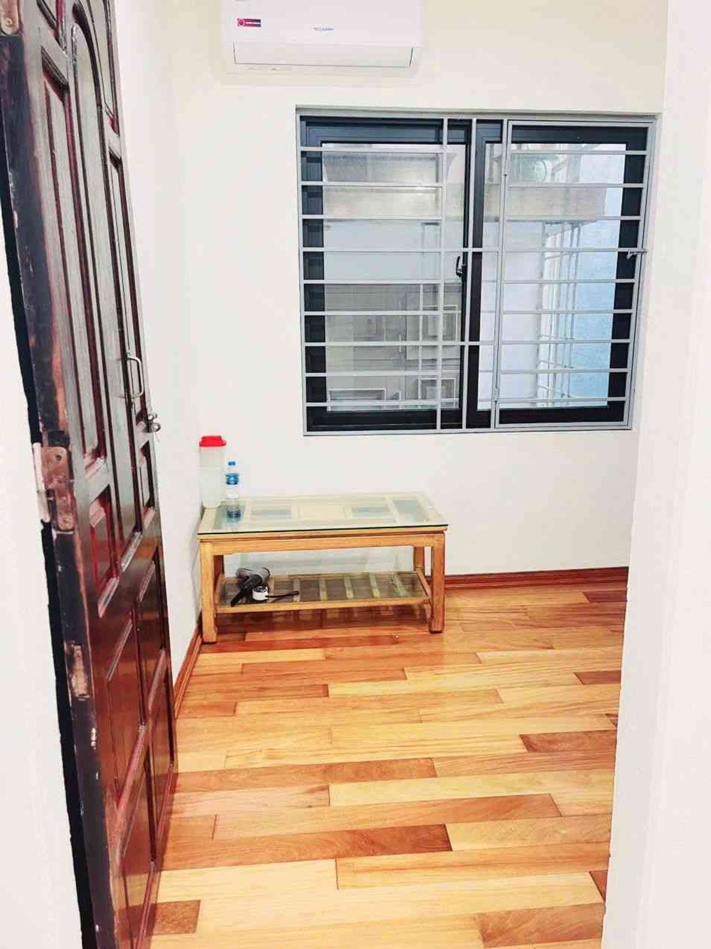 Bán nhà Định Công Thượng - diện tích 24m2 5 tầng - Ngõ nông gần sát ô tô - giá 3,8 tỷ