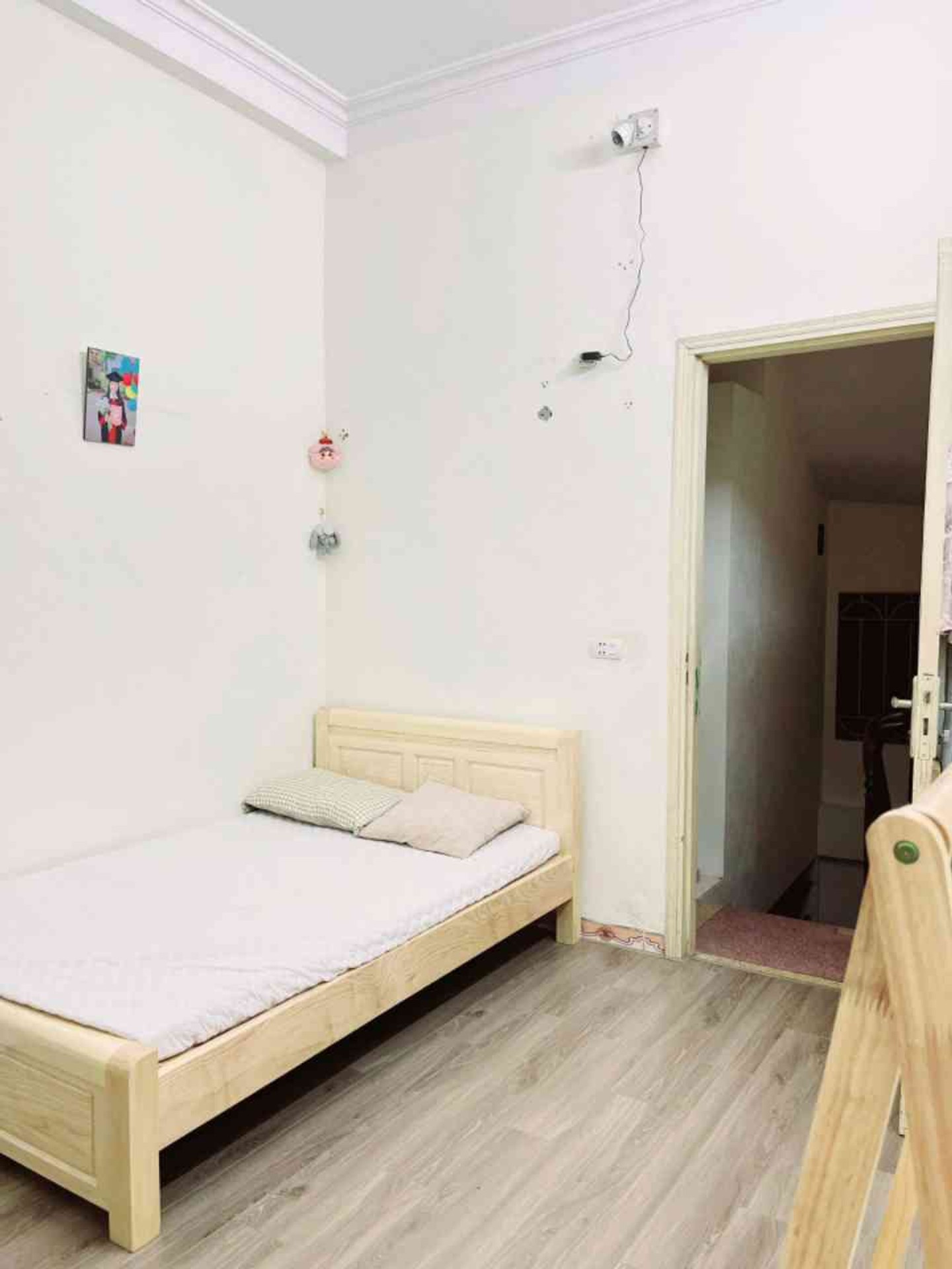 Bán nhà Định Công Thượng - diện tích 24m2 5 tầng - Ngõ nông gần sát ô tô - giá 3,8 tỷ
