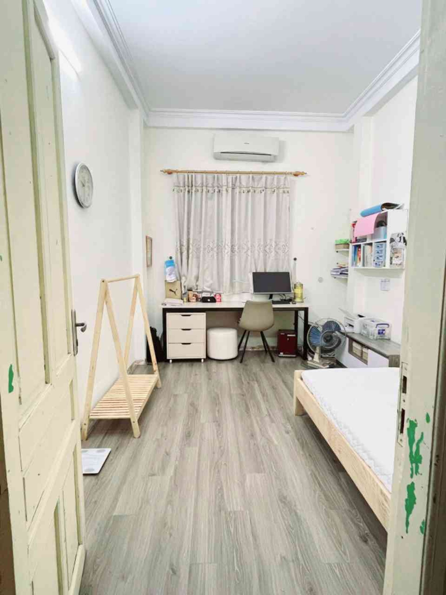 Bán nhà Định Công Thượng - diện tích 24m2 5 tầng - Ngõ nông gần sát ô tô - giá 3,8 tỷ