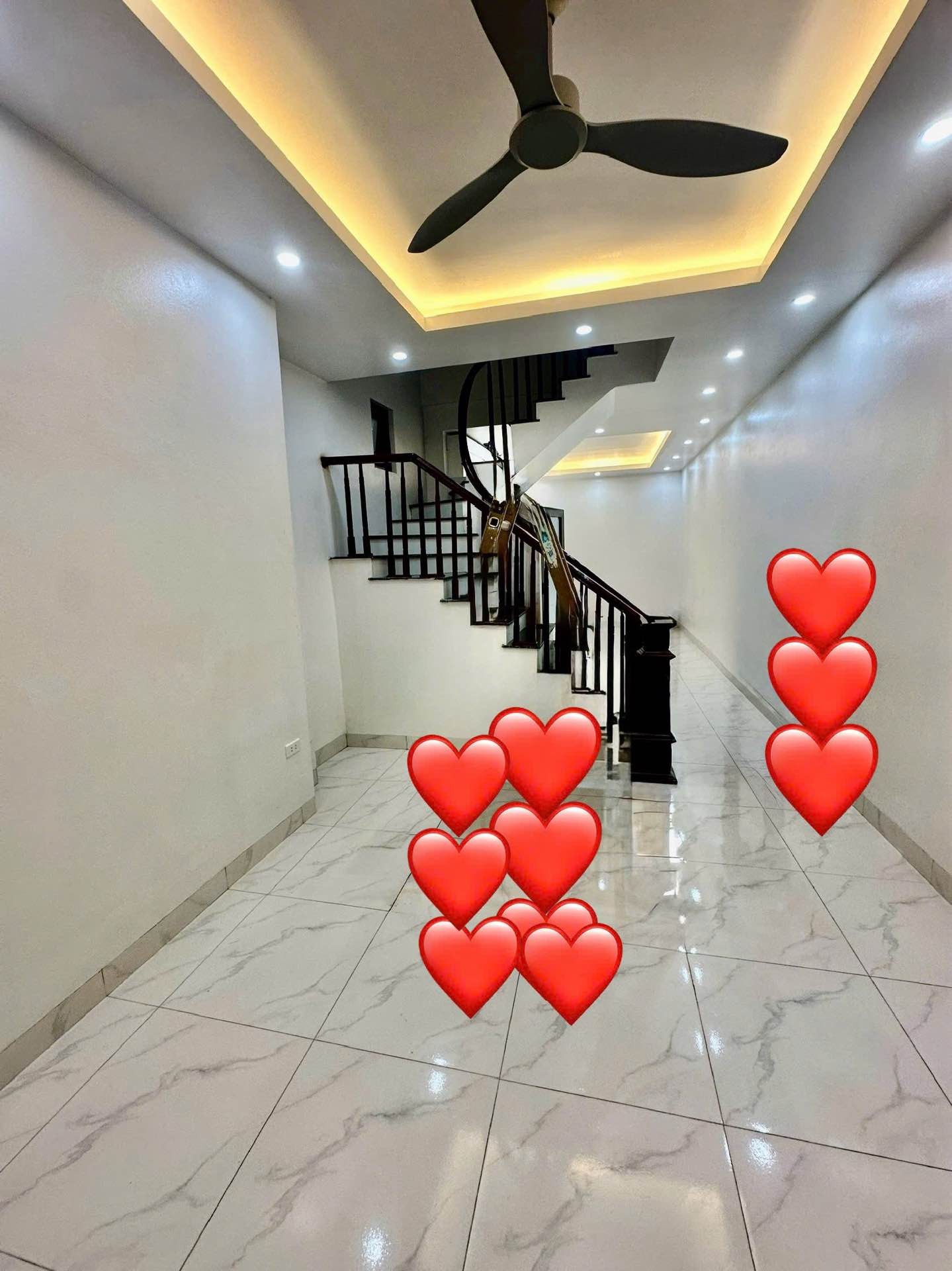 Bán nhà Giải Phóng - diện tích 60m2 3 tầng - ô tô đỗ cửa - giá 3,2 tỷ