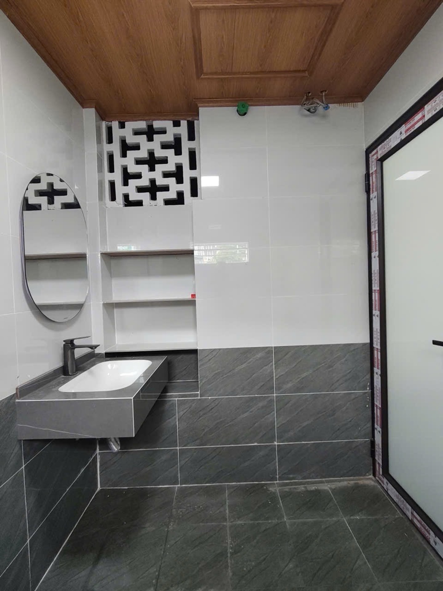 Bán nhà Minh Khai - diện tích 70m2 1 tầng - Ô TÔ ĐỖ CHÂN CẦU THANG - giá 4,5 tỷ