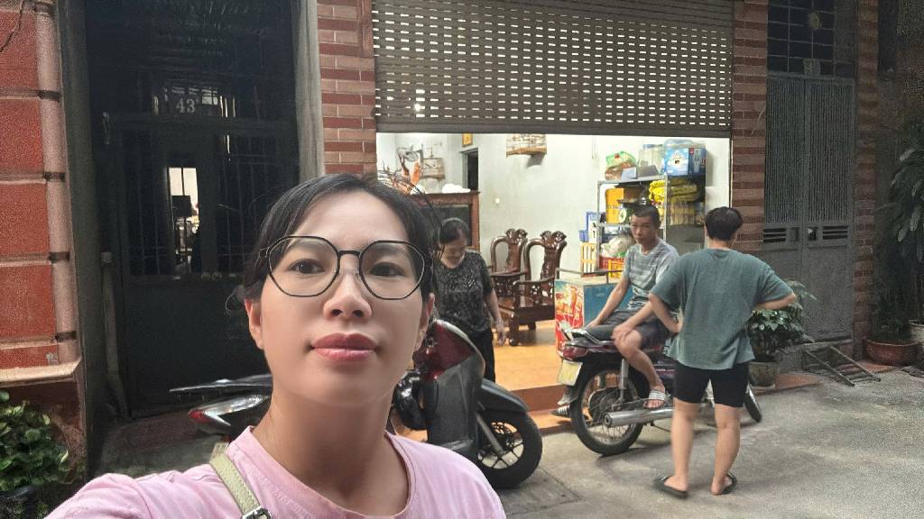 Bán nhà Trường Chinh - diện tích 98m2 4 tầng - Ngõ thông - giá 27,5 tỷ