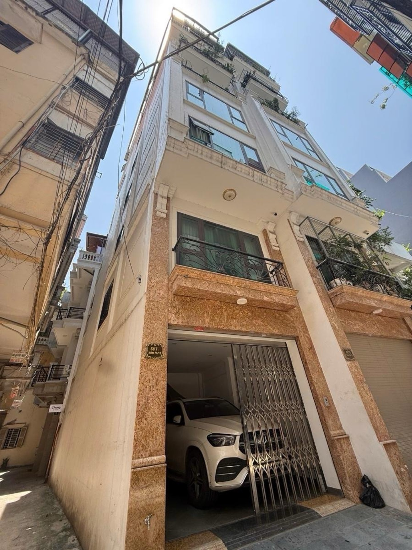 Bán nhà Đống Đa - diện tích 48m2 8 tầng - Lô góc, thang máy - giá 21,6 tỷ
