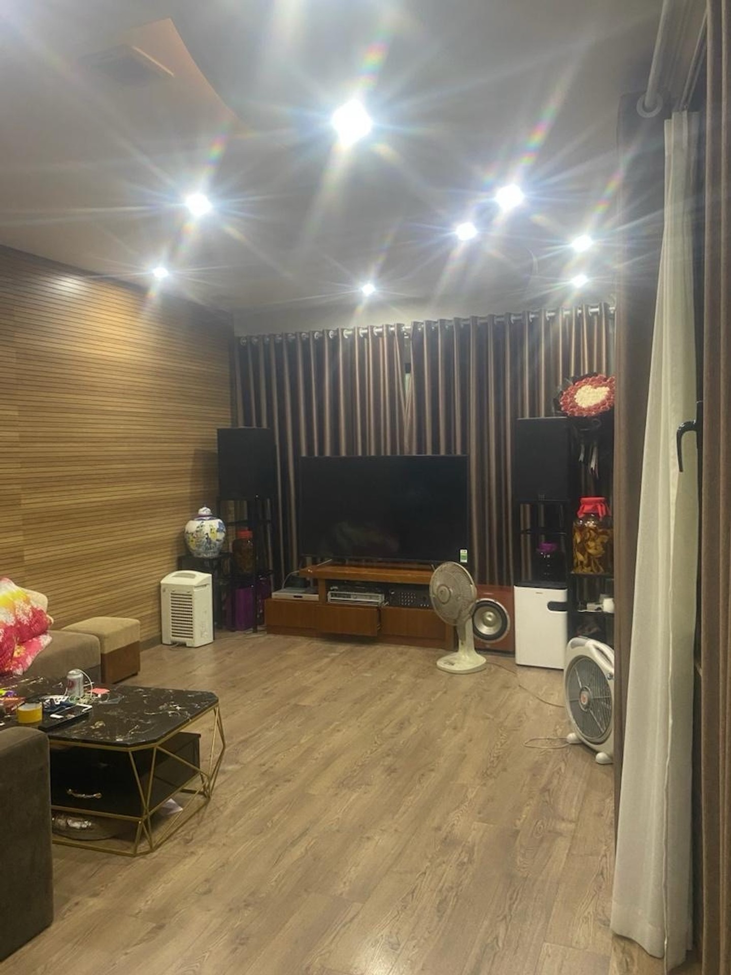 Bán nhà Đống Đa - diện tích 48m2 8 tầng - Lô góc, thang máy - giá 21,6 tỷ
