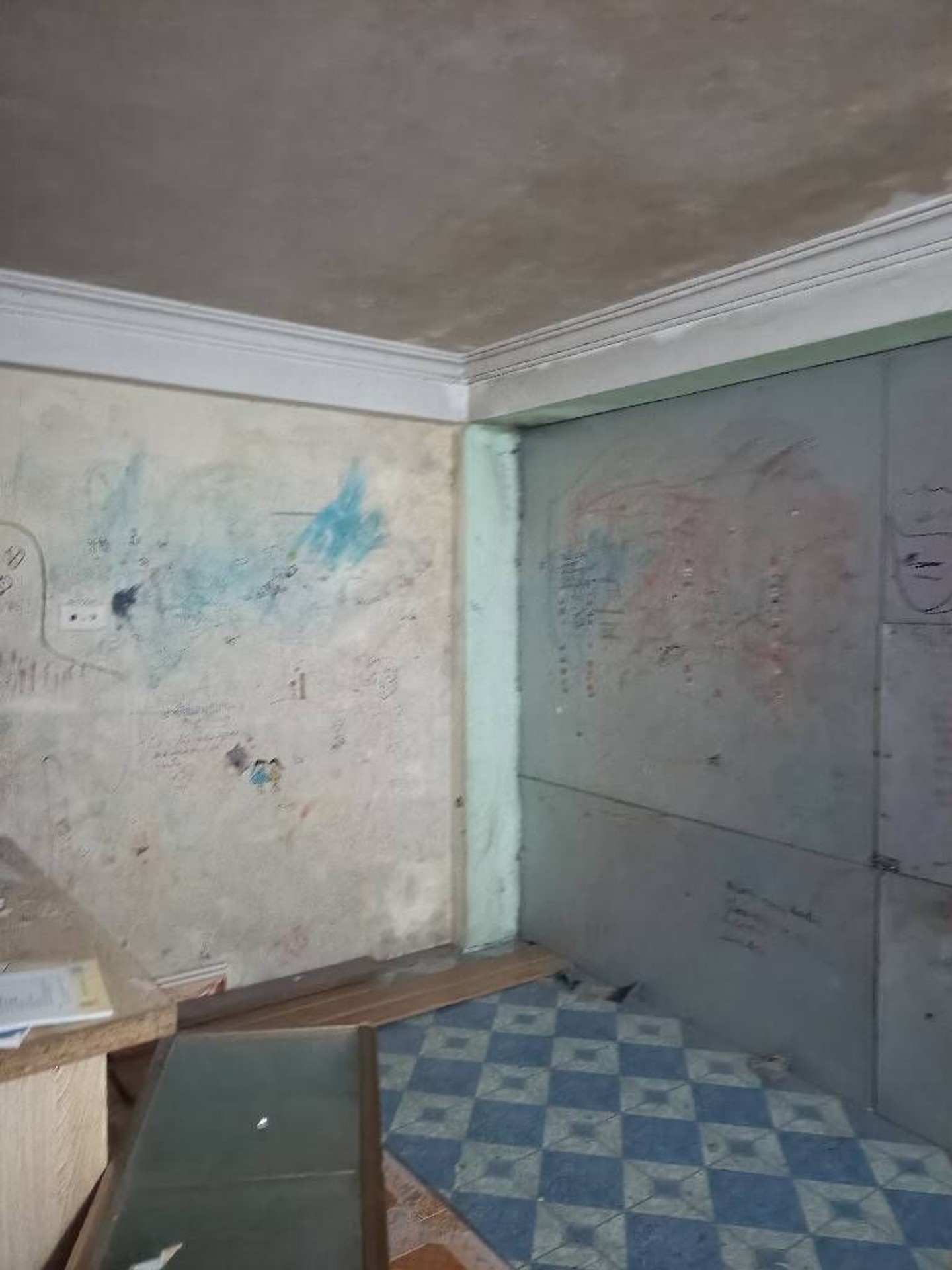 Bán nhà Bùi Huy Bích - diện tích 69m2 4 tầng - Ô TÔ TRÁNH - giá 24 tỷ