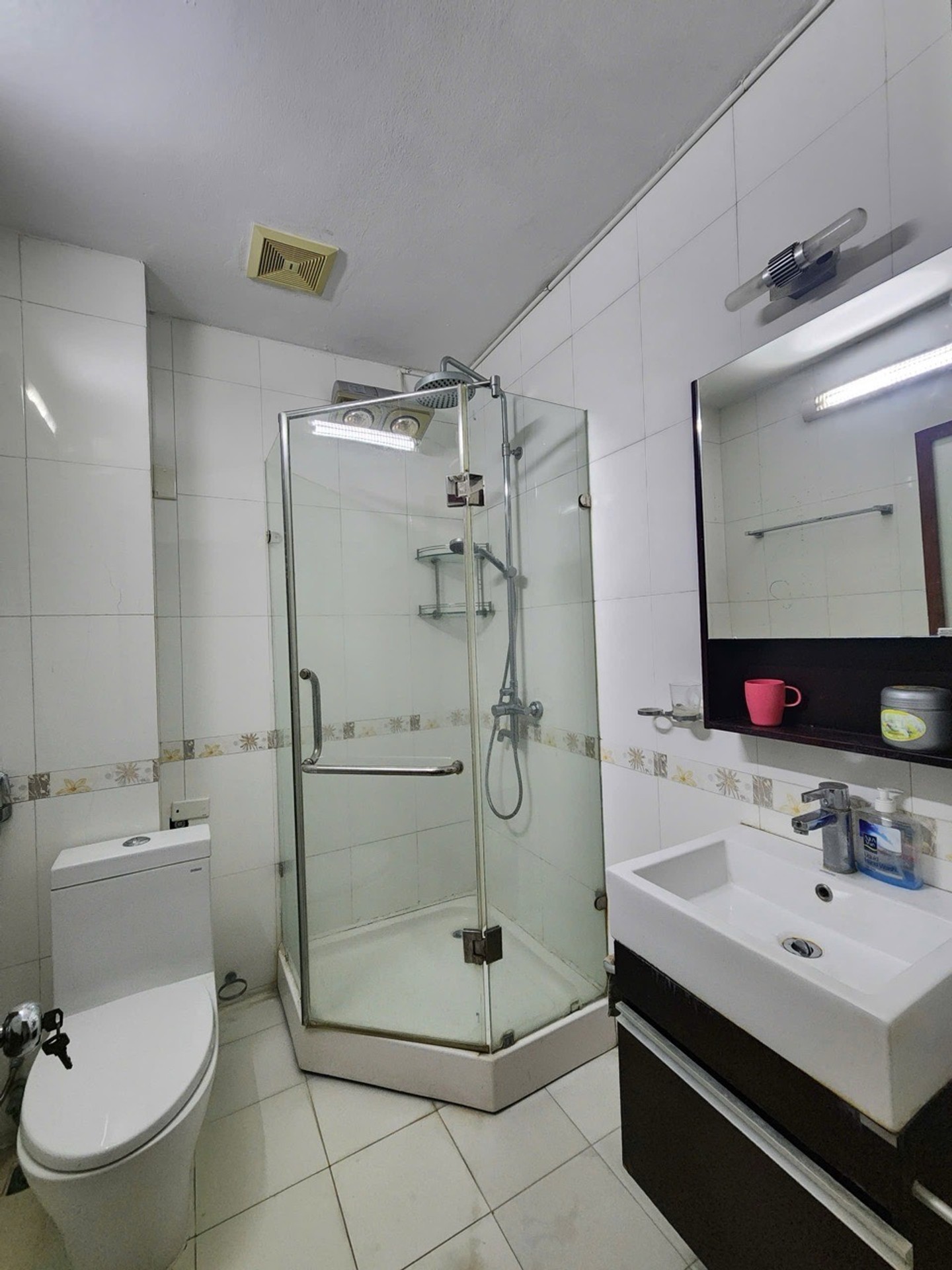 Bán nhà Nguyễn Đình Chiểu - diện tích 53m2 4 tầng - 2 mặt ngõ trước sau - giá 18 tỷ