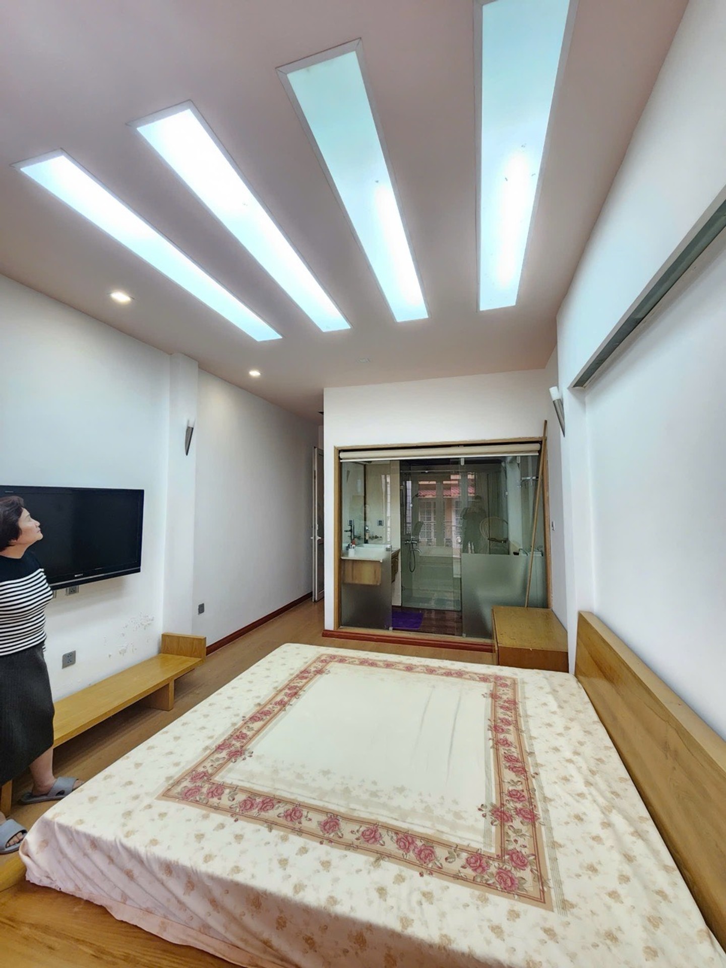 Bán nhà Nguyễn Đình Chiểu - diện tích 53m2 4 tầng - 2 mặt ngõ trước sau - giá 18 tỷ