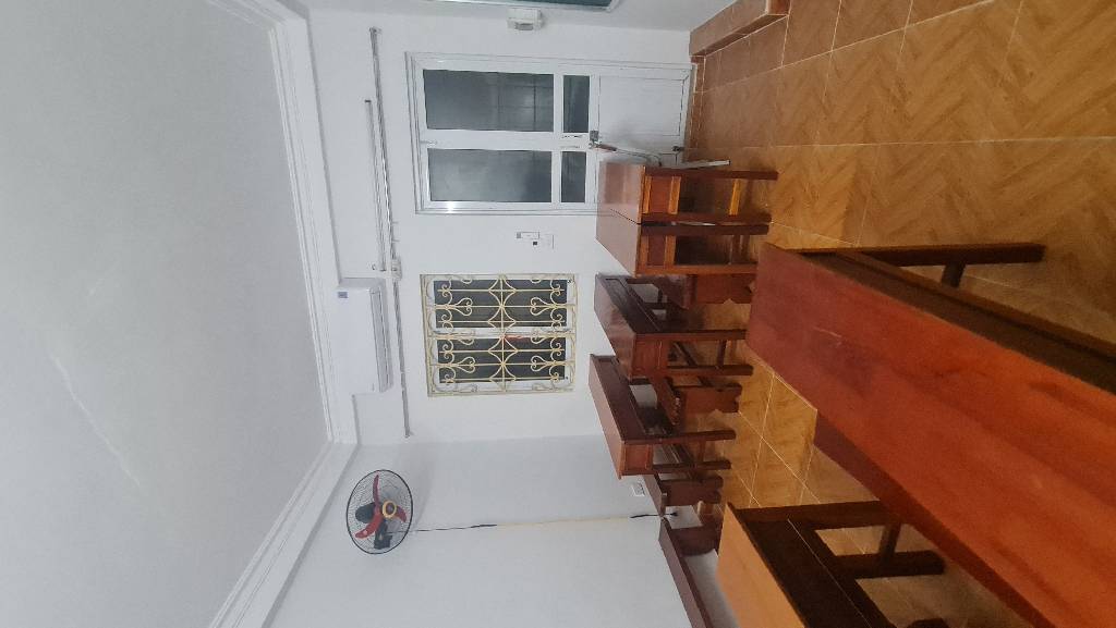 Bán nhà Trung Kính - diện tích 55.8m2 4 tầng - Ô tô vào nhà - giá 27 tỷ