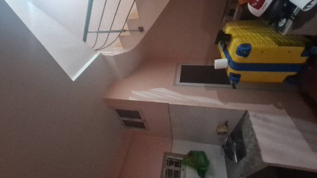 Bán nhà Trung Kính - diện tích 55.8m2 4 tầng - Ô tô vào nhà - giá 27 tỷ