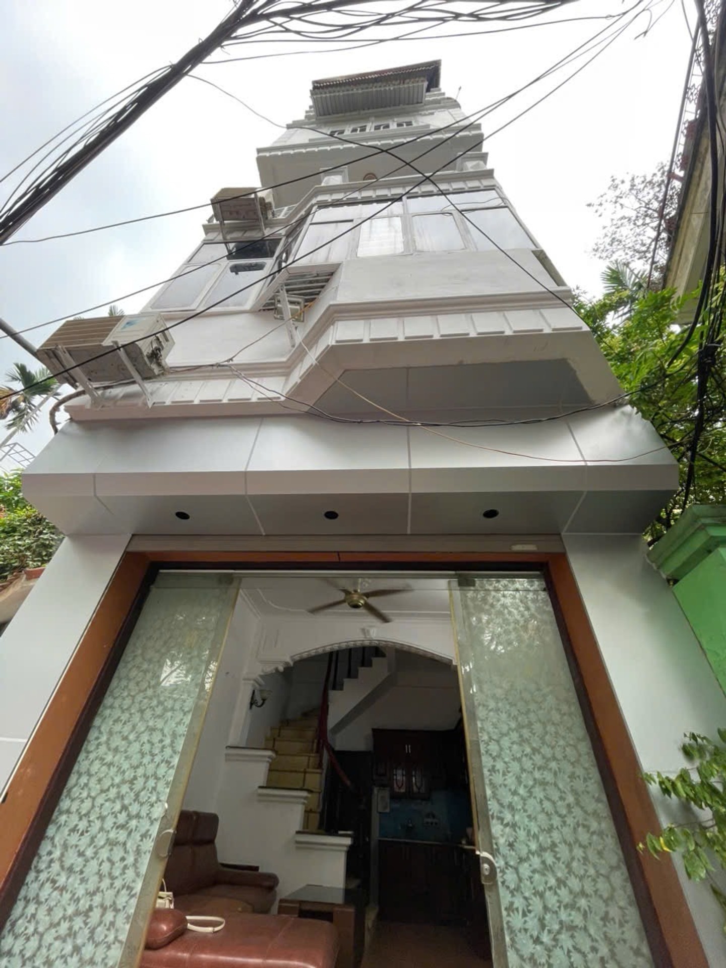 Bán nhà Hồng Mai - diện tích 23m2 6 tầng - 3 mặt thoáng sáng vĩnh viễn - giá 6,9 tỷ