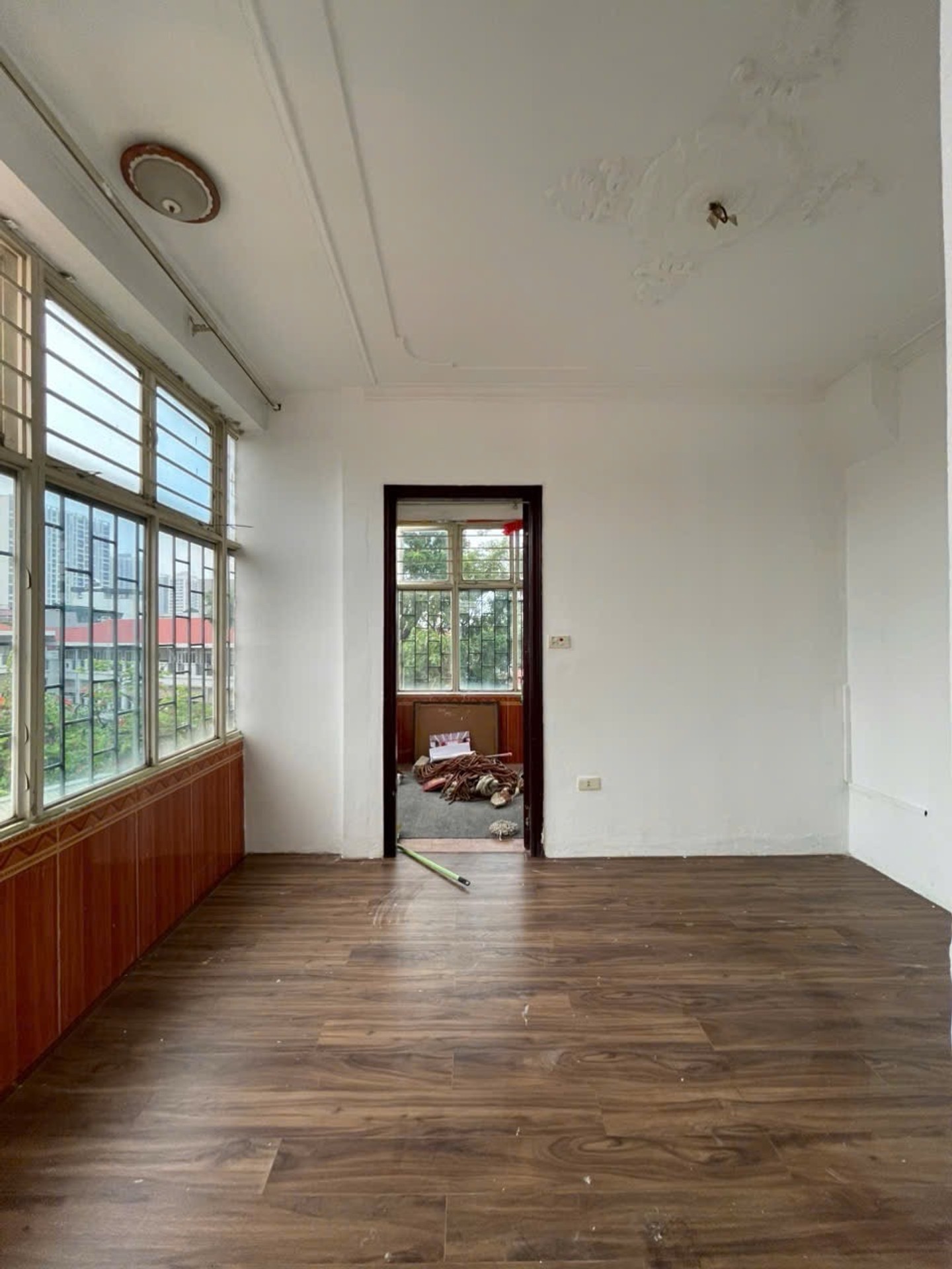 Bán nhà Hồng Mai - diện tích 23m2 6 tầng - 3 mặt thoáng sáng vĩnh viễn - giá 6,9 tỷ
