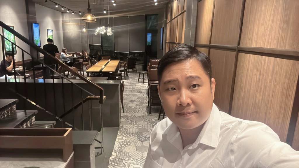 Bán nhà Trần Đại Nghĩa - diện tích 131m2 4 tầng - Ô tô tránh - giá 108 tỷ