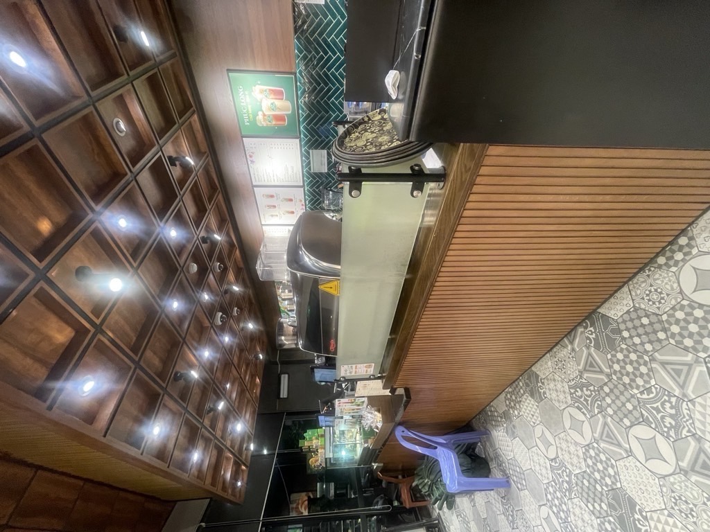 Bán nhà Trần Đại Nghĩa - diện tích 131m2 4 tầng - Ô tô tránh - giá 108 tỷ