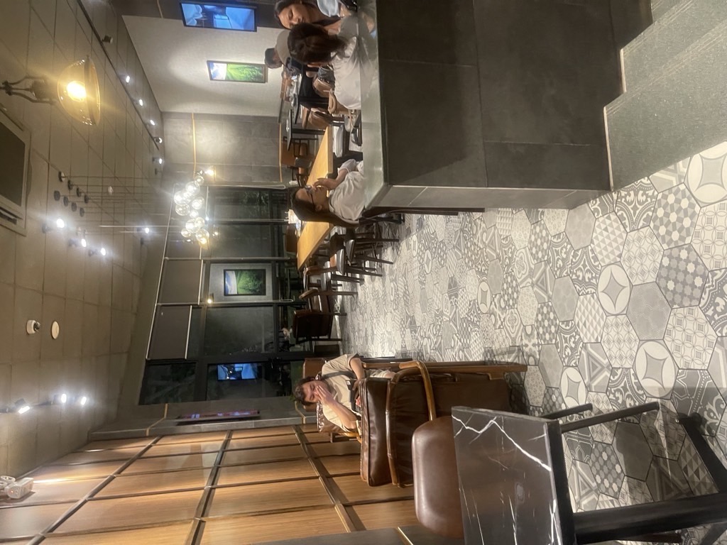 Bán nhà Trần Đại Nghĩa - diện tích 131m2 4 tầng - Ô tô tránh - giá 108 tỷ