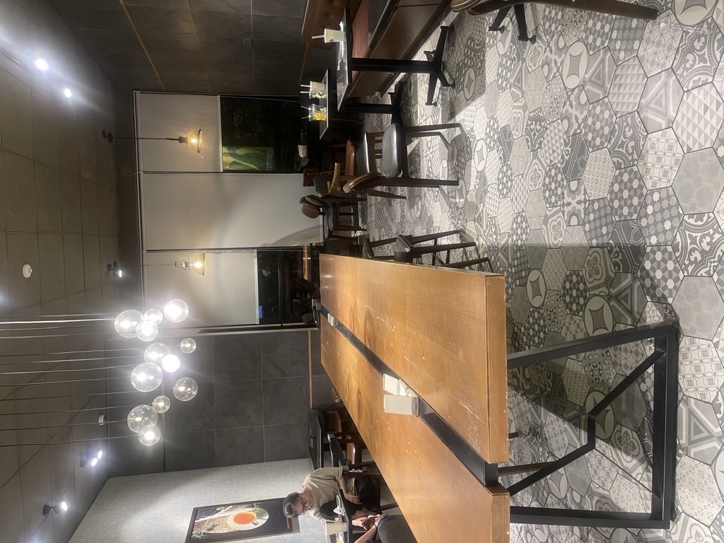 Bán nhà Trần Đại Nghĩa - diện tích 131m2 4 tầng - Ô tô tránh - giá 108 tỷ